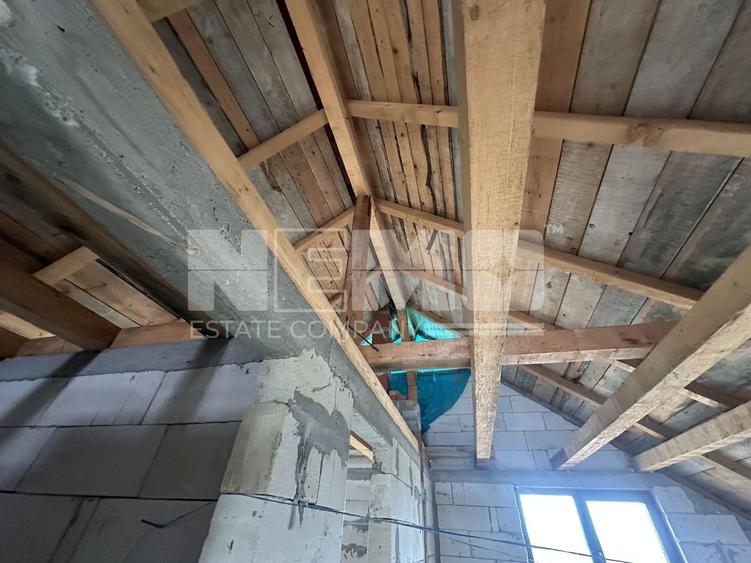 Casă individuală cu 5 camere cu Teren 1200 Mp în Liteni (Moara)