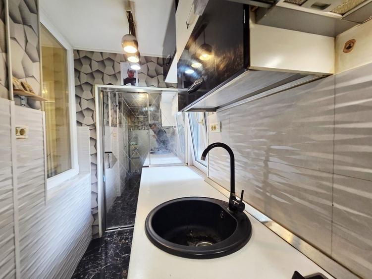 Apartament cu 2 camere semidecomandat în Dacia