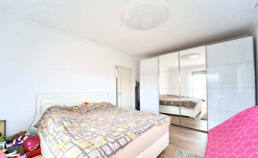 Apartament cu 2 camere decomandat, mobilat în Borhanci