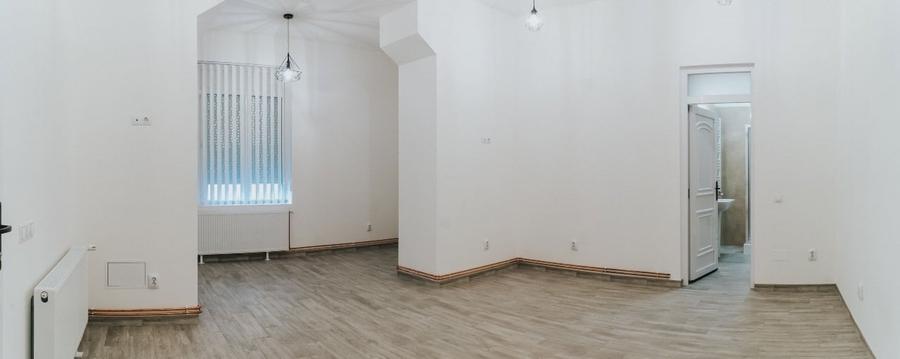 Birou, de 62 mp, în Ultracentral