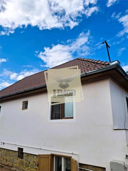 Casă cu 3 camere cu Teren 506 Mp în Rășinari