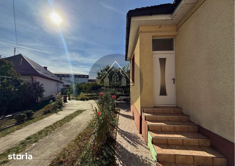 Casă cu Teren 1335 Mp în Central