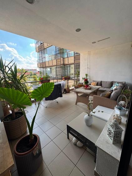 Apartament cu 3 camere decomandat în Pipera