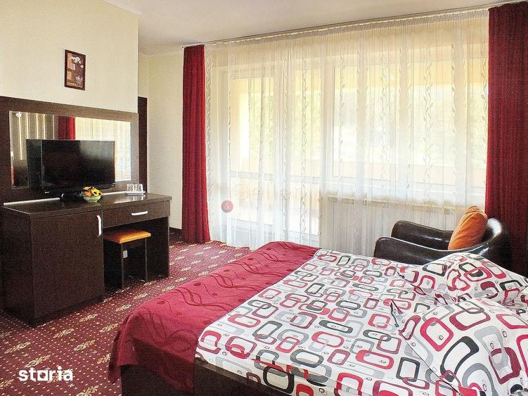 Casă cu Teren 300 Mp în Central