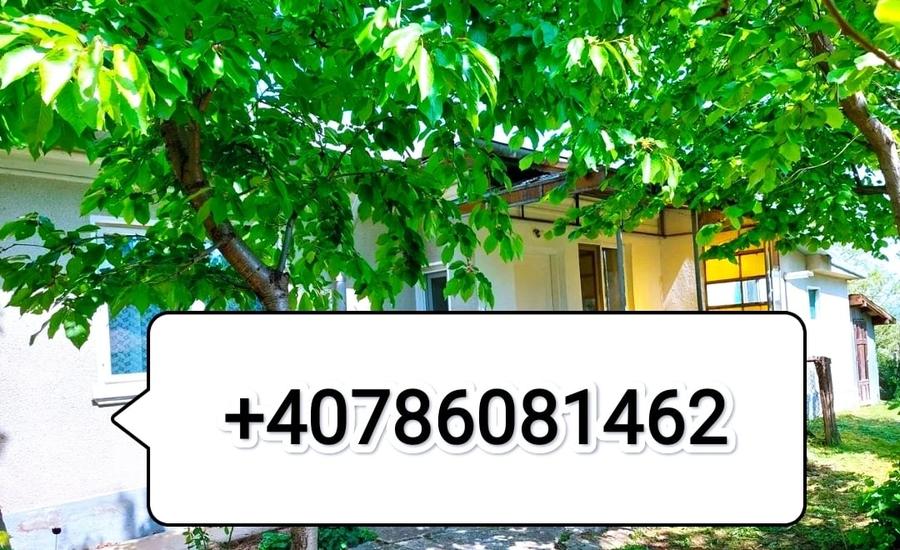 Casă cu 3 camere cu Teren 1000 Mp în Central