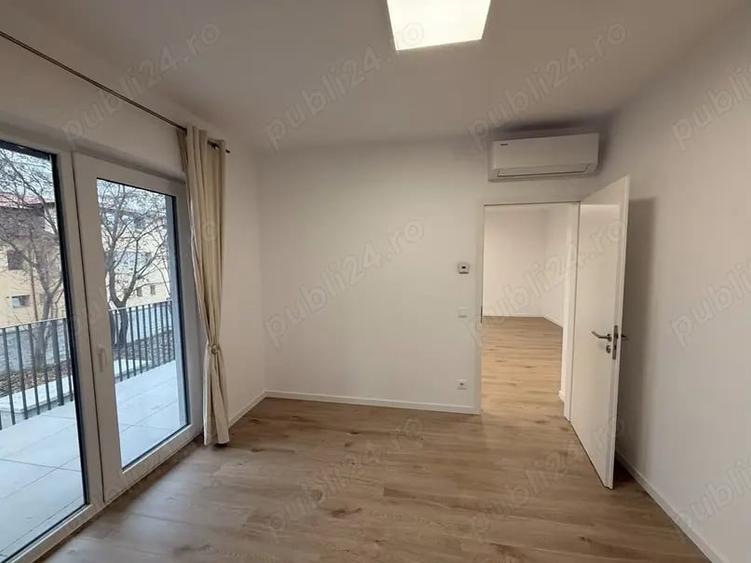 Apartament cu 2 camere decomandat în Doamna Ghica