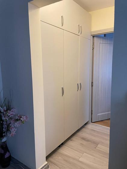 Apartament cu 3 camere semidecomandat în Micălaca