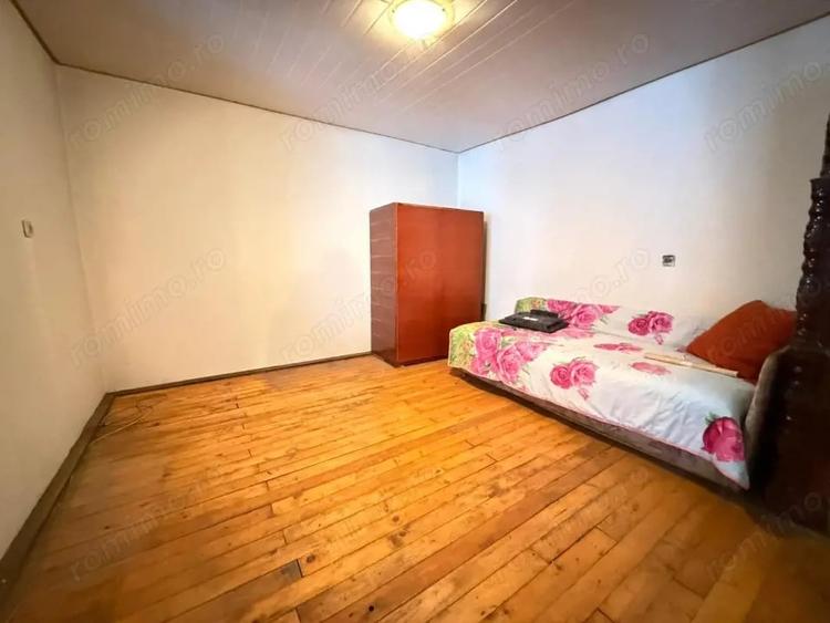 Casă cu Teren 300 Mp în Mehala