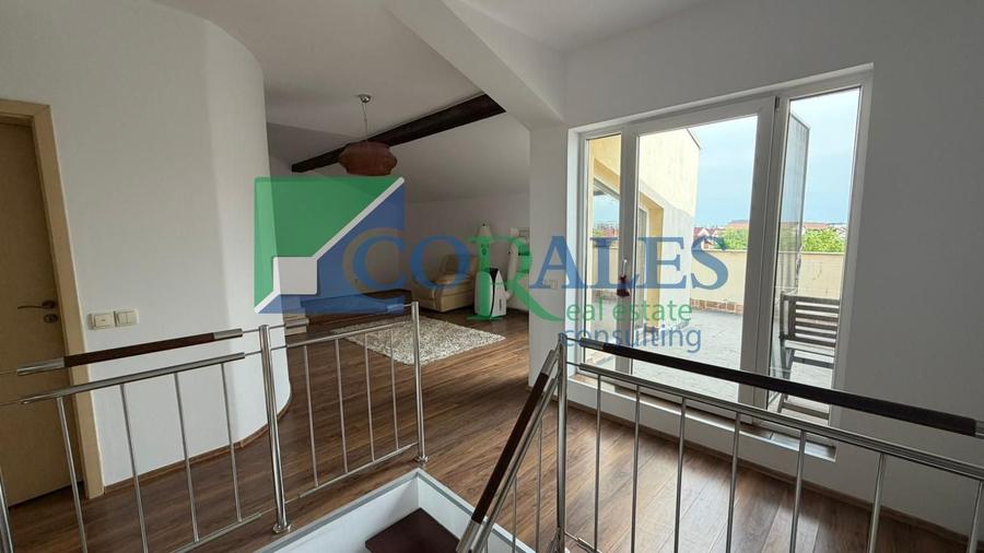 Apartament cu 3 camere decomandat, mobilat în Braytim