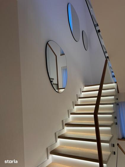 Casă cu 4 camere cu Teren 800 Mp în Central