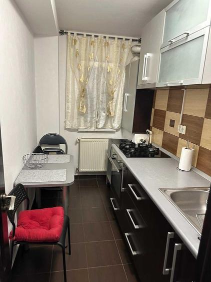 Apartament cu 2 camere în Roșu