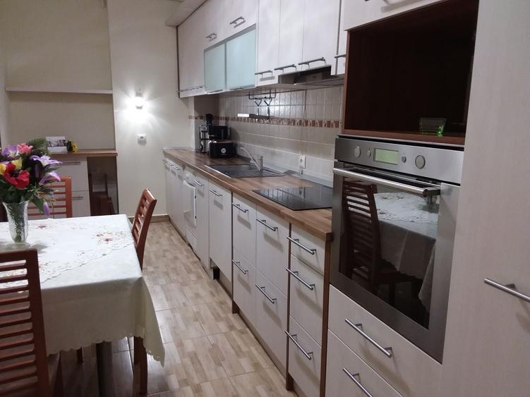 Apartament cu 2 camere semidecomandat în Iosia