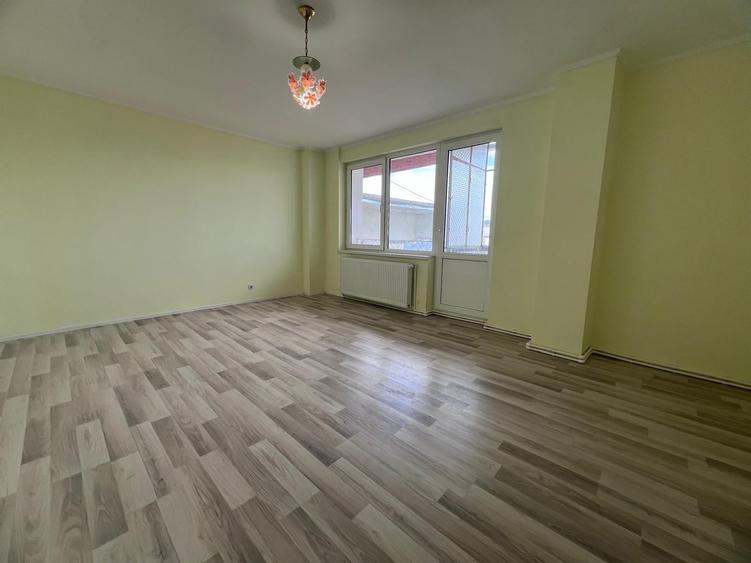 Apartament 2 camere, decomandat,zona Gojdu - 1