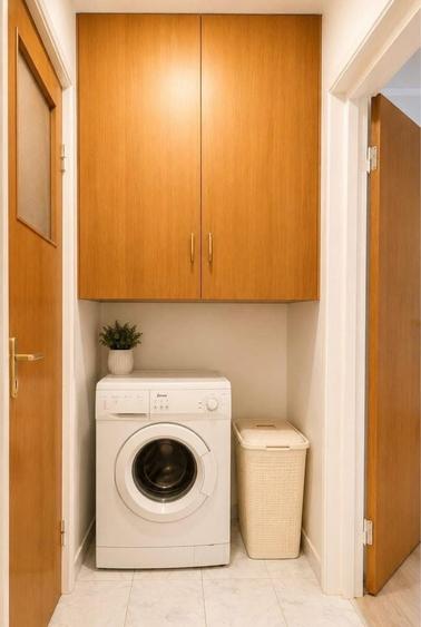 Apartament cu 3 camere decomandat în Lacul Tei