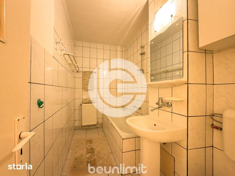 Apartament cu 3 camere decomandat în Terezian