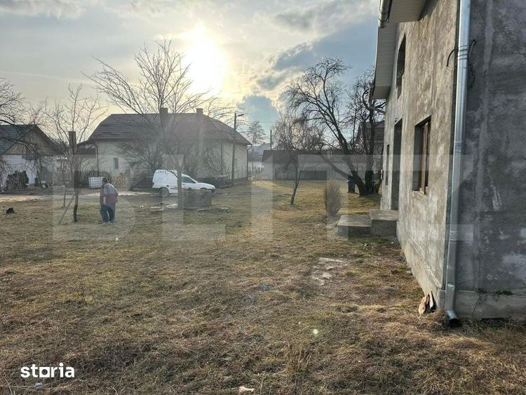 Casă cu 5 camere cu Teren 1000 Mp în Central