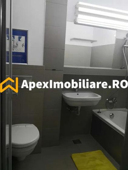 Apartament cu 3 camere decomandat în Gara de Nord