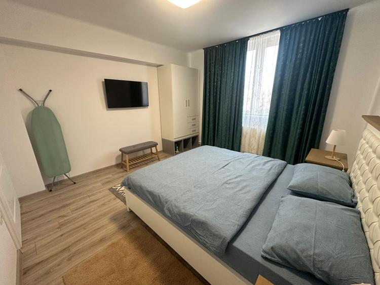 Apartament cu 2 camere decomandat, mobilat în Cugir