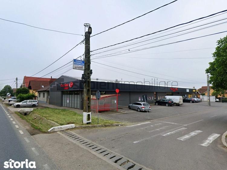 Spațiu comercial, de 905 mp, în Nojorid