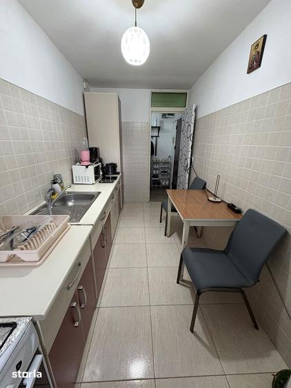 Apartament cu 2 camere decomandat în Rahova