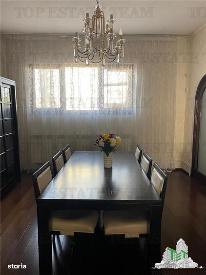 Apartament cu 3 camere, mobilat în Magheru