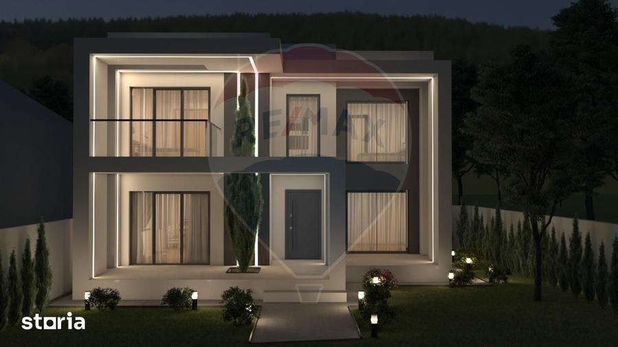 Casă cu 4 camere cu Teren 250 Mp în Malu Mare