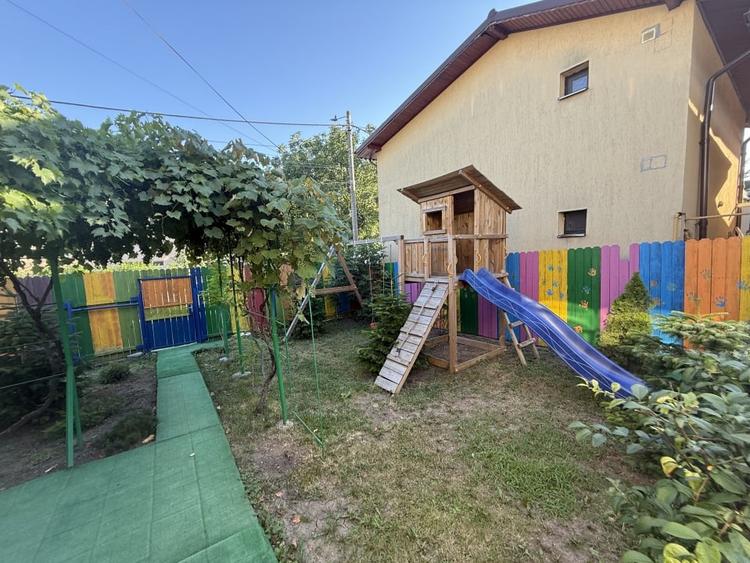 Casă individuală cu 2 camere cu Canalizare în Fundeni