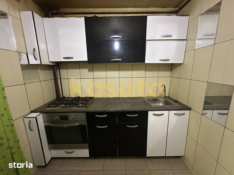Apartament cu 4 camere în Militari