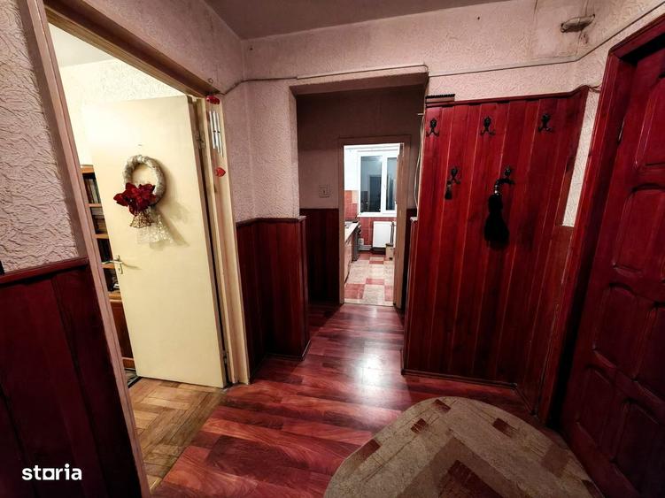 Apartament cu 3 camere decomandat în Zimbru