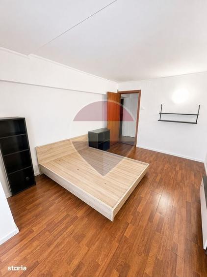 Apartament cu 3 camere de inchiriat in zona P-ta Unirii - 4