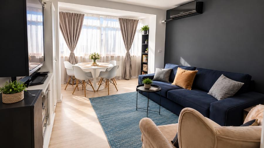 Apartament cu 2 camere semidecomandat, mobilat în City Park Mall