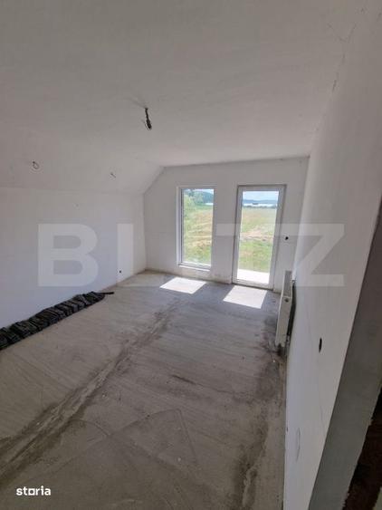 Casă cu 4 camere în Șieu