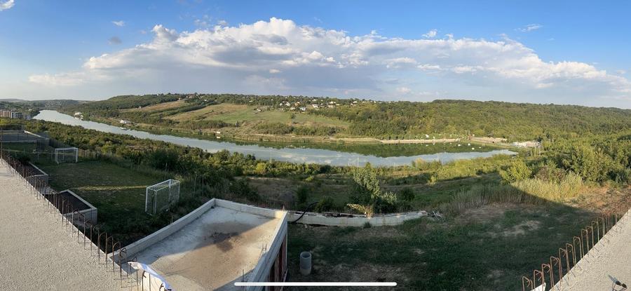 Casă cu 4 camere în Moara de Vânt