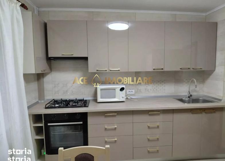Apartament cu 3 camere, mobilat în Nerva Traian