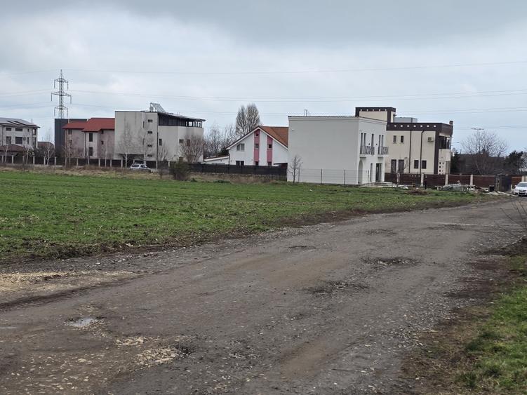Teren Construcții intravilan de 3000 mp, în Agigea