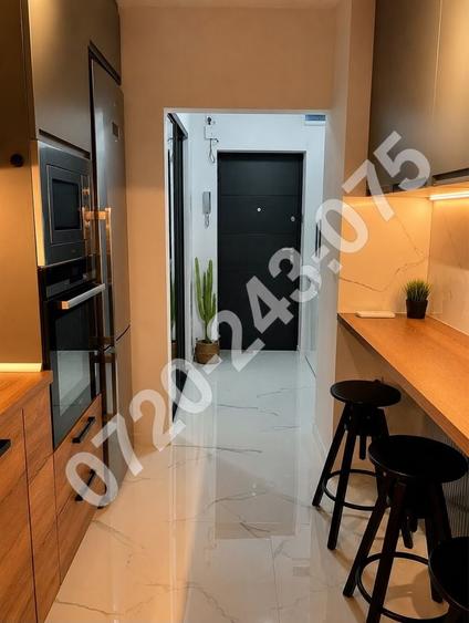 Apartament cu 3 camere în Crângași