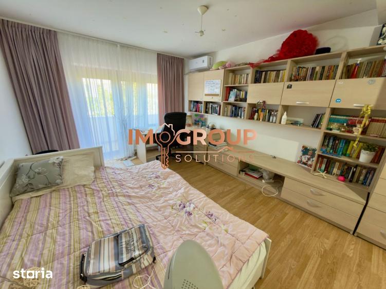 Casă cu 6 camere cu Teren 800 Mp în Valea Lupului