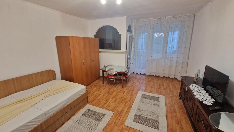 Garsonieră semidecomandată în Vitan