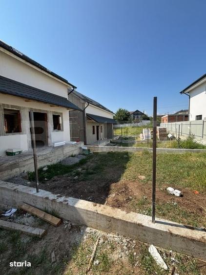 Casă cu 3 camere cu Teren 200 Mp în Ipotești
