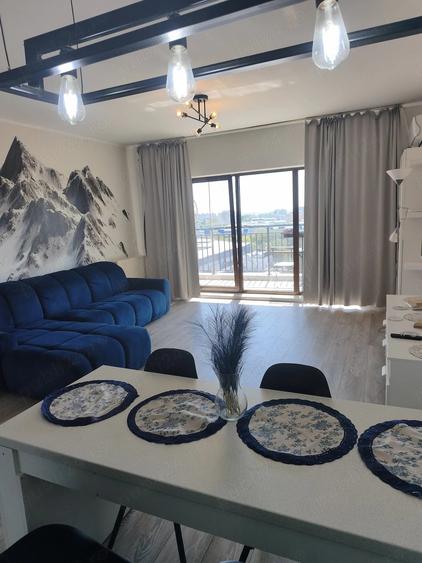 Apartament cu 2 camere decomandat în Central