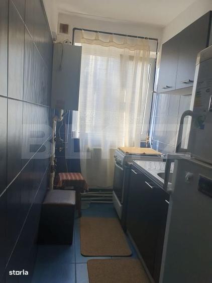 Apartament cu 2 camere semidecomandat în Micro 11