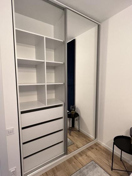 Apartament cu 2 camere semidecomandat, mobilat în Mihai Bravu