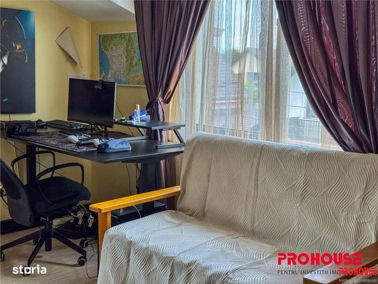 Casă cu 4 camere în Săucești