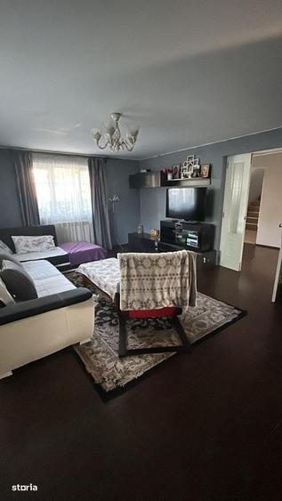 Se vinde casa cu priveliste spectaculoasa spre Orasul Suceava - 4