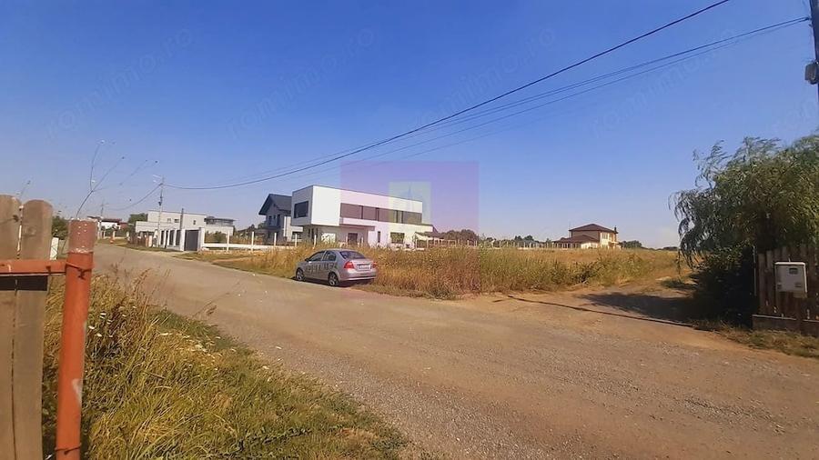 Teren de 4715 mp, în Brănești