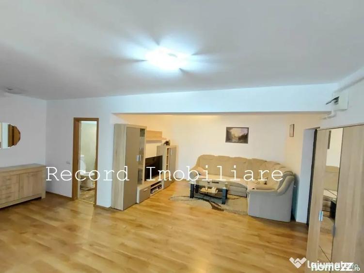 Apartament cu 2 camere semidecomandat în Florești