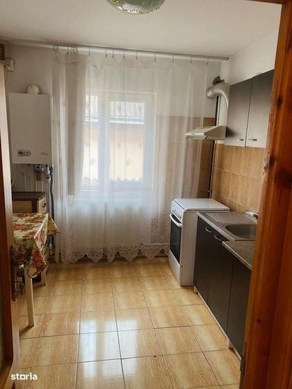 Casă cu 4 camere cu Teren 412 Mp în Central