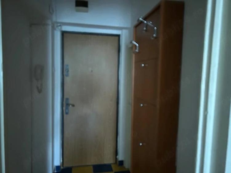 Apartament cu 2 camere semidecomandat în Pajura