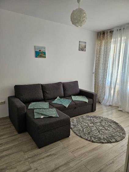 Apartament cu 2 camere decomandat în Valea Adâncă