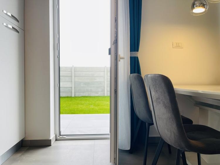 Apartament cu 2 camere semidecomandat, mobilat în Ciarda Roșie